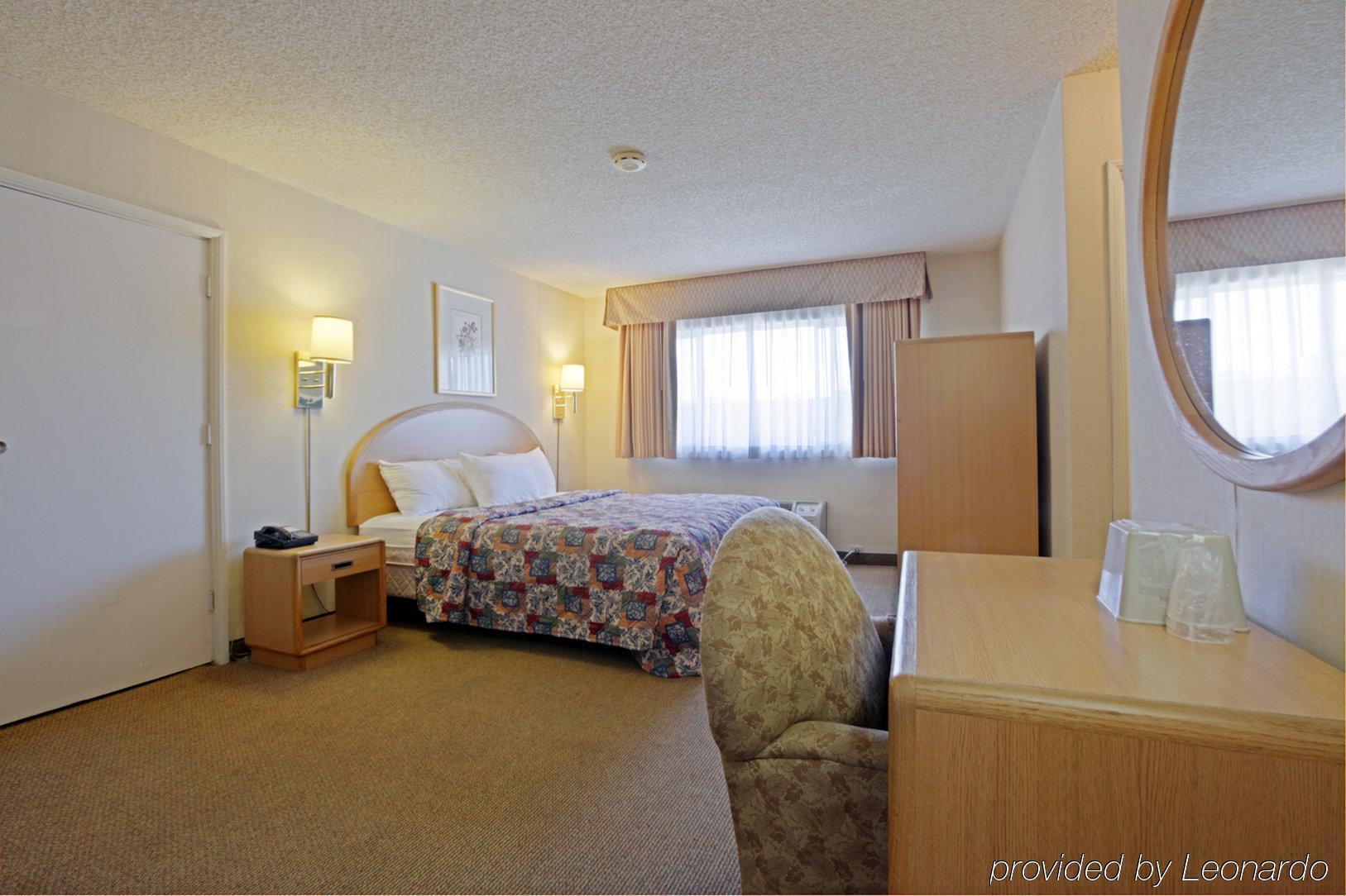 Americas Best Value Inn Visalia Szoba fotó
