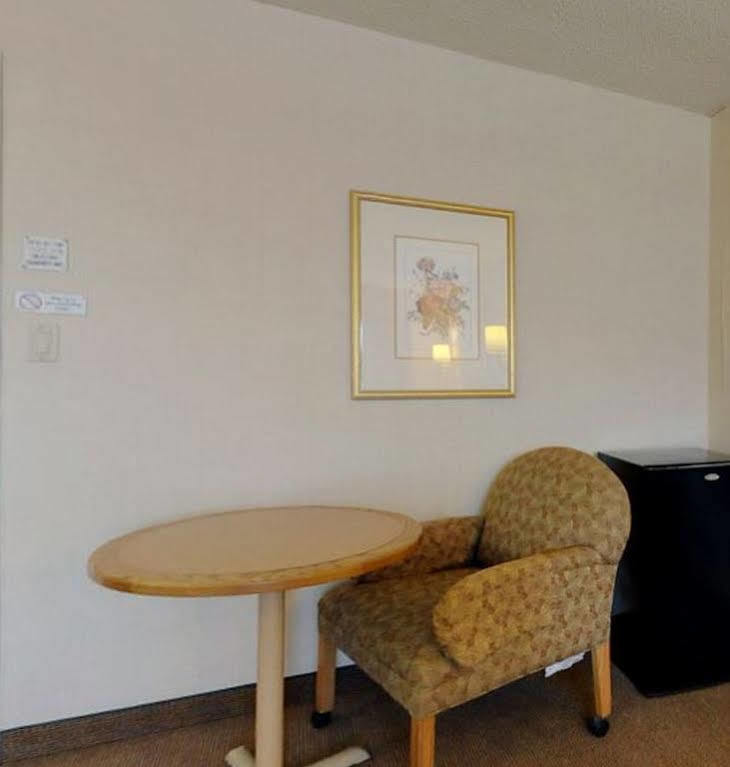 Americas Best Value Inn Visalia Kültér fotó