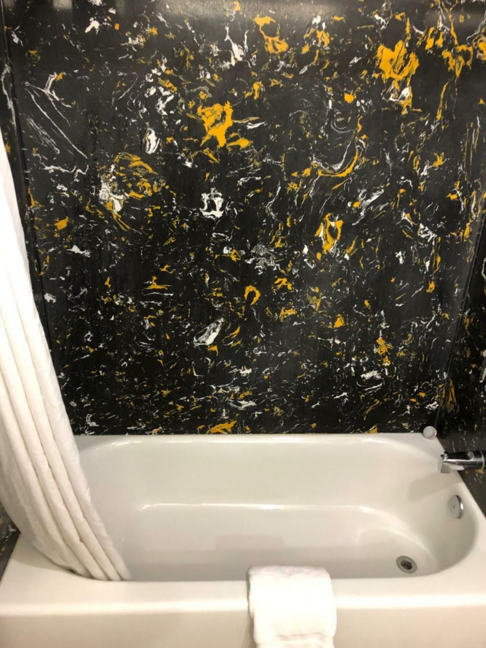 Americas Best Value Inn Visalia Kültér fotó